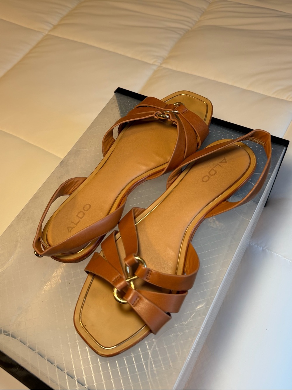ALDO Cognac Brown Strappy Flat Sandals Gold Hardware Size 8